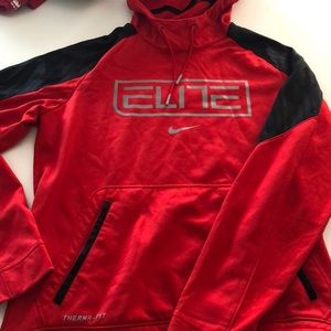 Nike elite therma fit hoodie